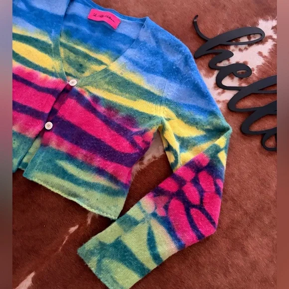 The Elder Statesman Cashmere Set Frank Cardigan and Dip Dye Chunky Cable Shorts - Picture 10 of 15